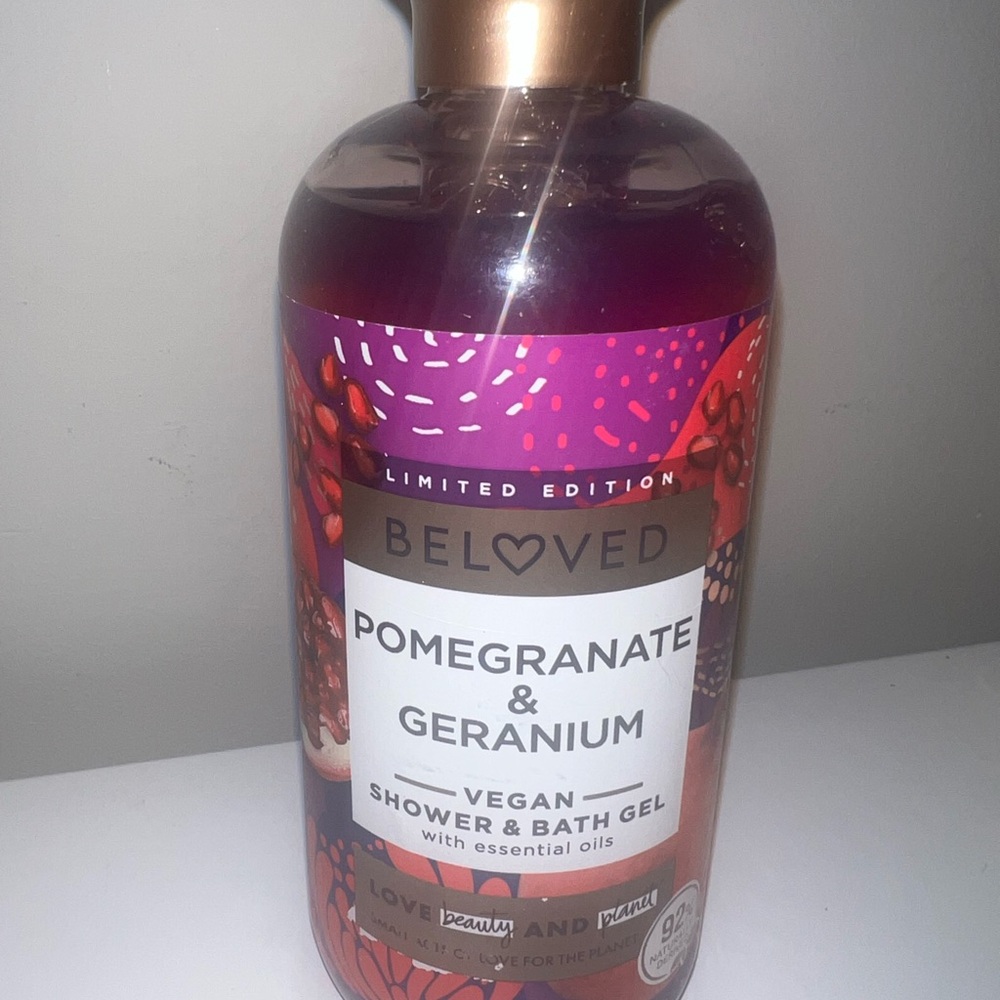 Beloved Pomegranate & Geranium Shower Gel 11.8 oz